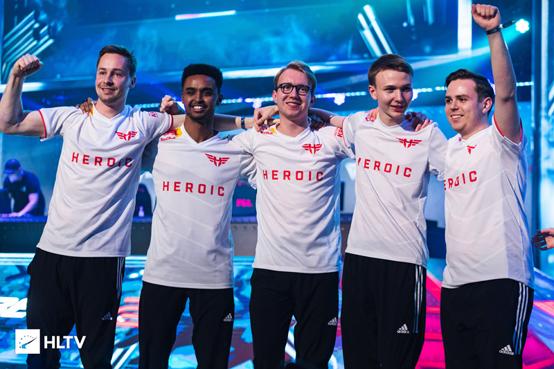 多次成功的 多次成功的