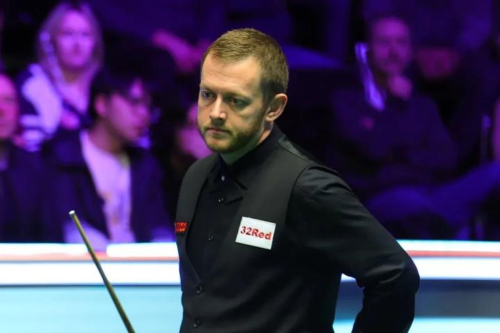 歌的势头并 歌的势头并